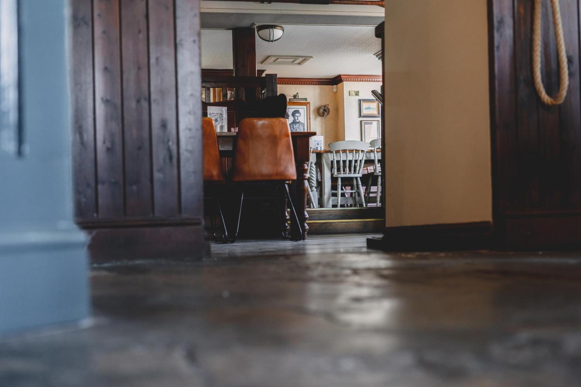 Bridport Arms Hotel ウェスト・ベイ エクステリア 写真