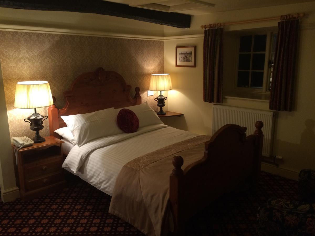 Bridport Arms Hotel ウェスト・ベイ エクステリア 写真