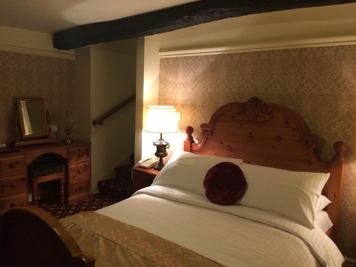 Bridport Arms Hotel ウェスト・ベイ エクステリア 写真